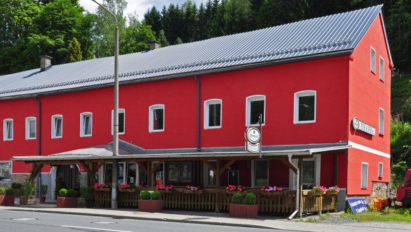 Schnellrestaurant Piranha im roten Haus