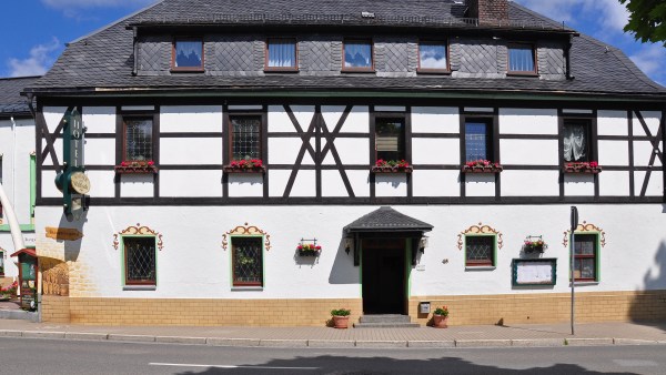 Gebäude, Außenansicht vom Gasthof Walfisch